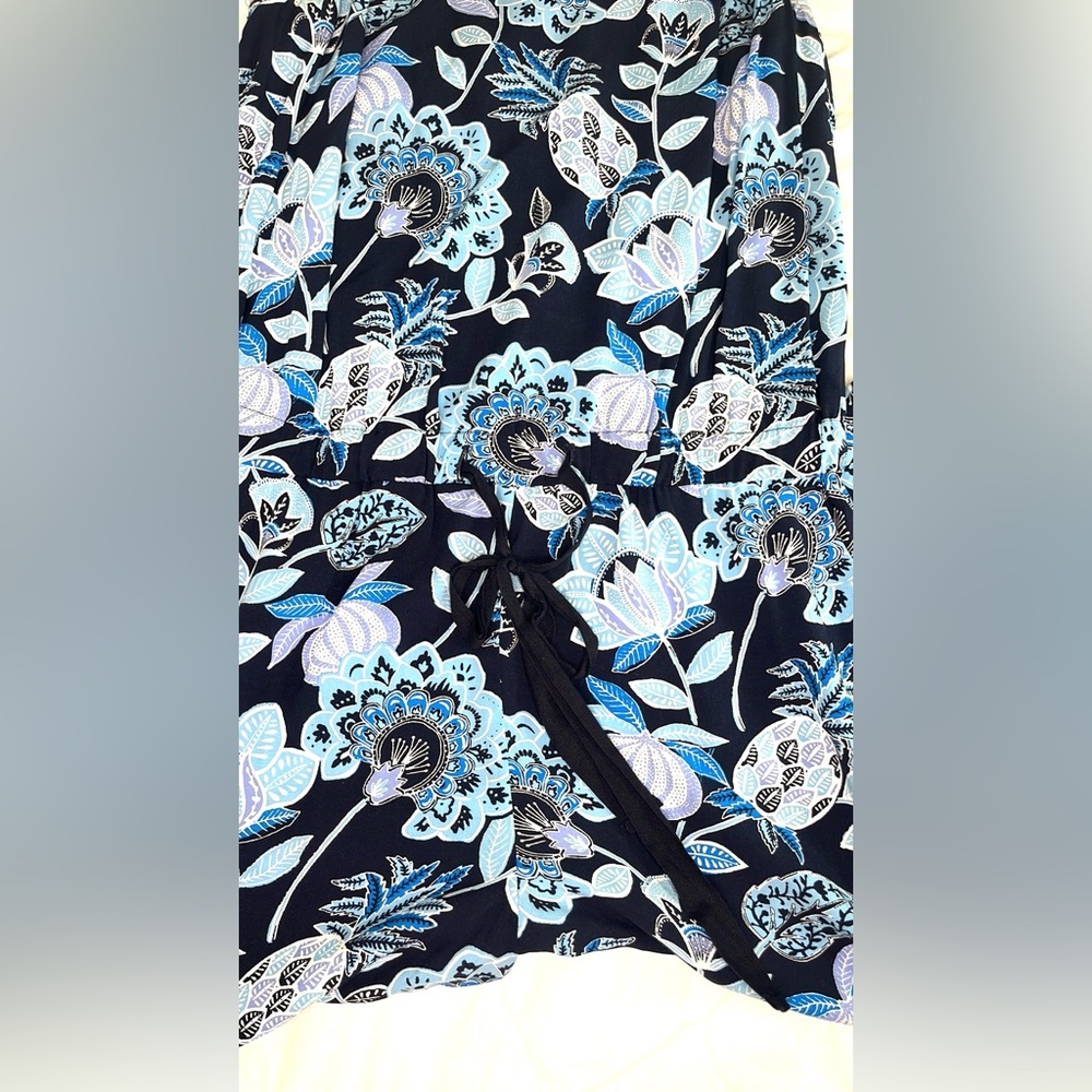 Loft petites 4p Blue & White Floral Overalls Like New Tropical jumpsuit - Picture 6 of 6